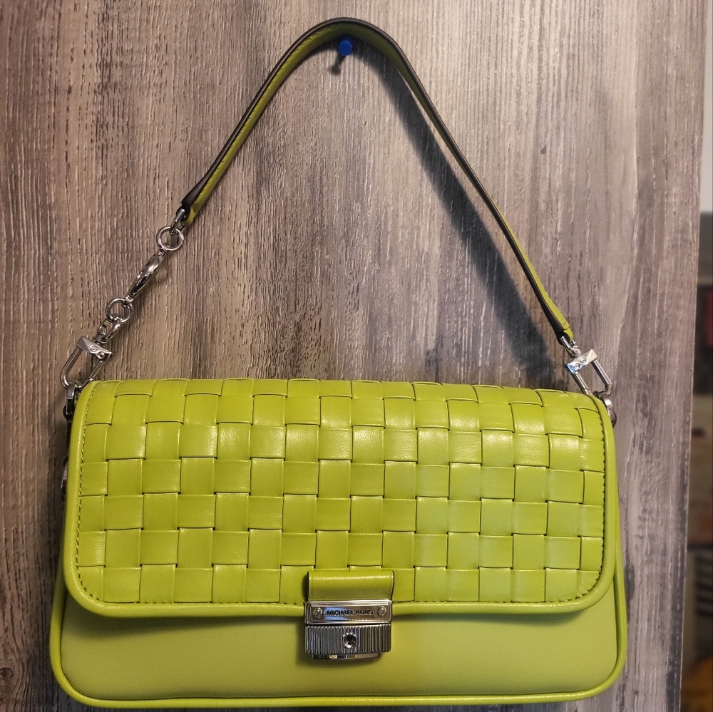 MICHAEL KORS BRADSHAW WOVEN BAG